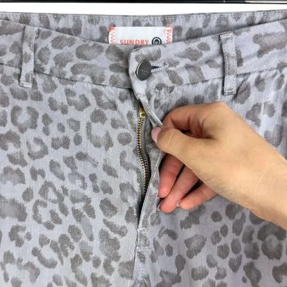 Sundry 24 Gray Leopard Print Seam Stripe Zipper Crop Ankle Twill Pants Pockets - Picture 6 of 9